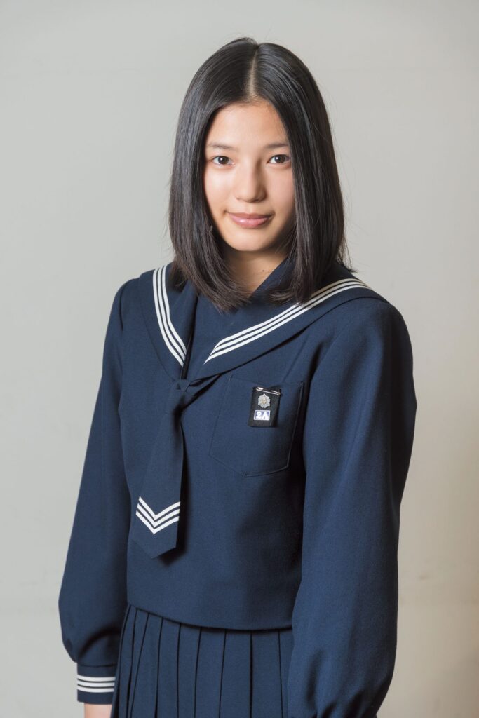 石井杏奈 ソロモンの偽証 芋セーラー服 女子中学生 jc