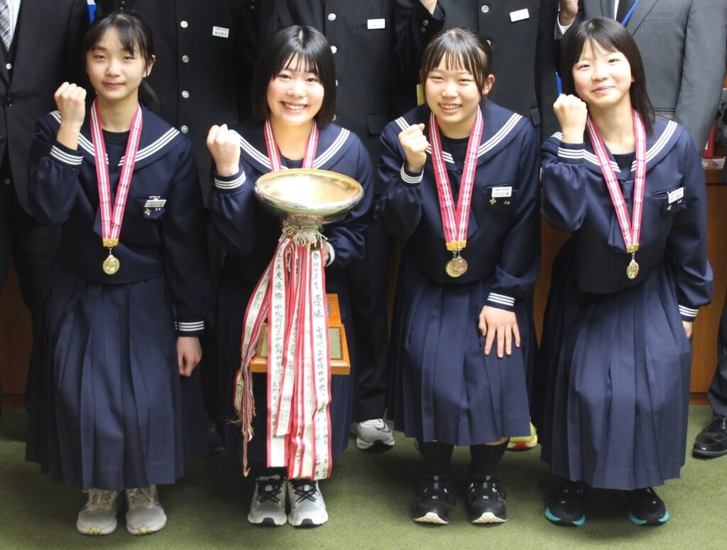 北海道士幌町立士幌町中央中学校　セーラー服　芋セーラー服　芋セラ　女子中学生 jk